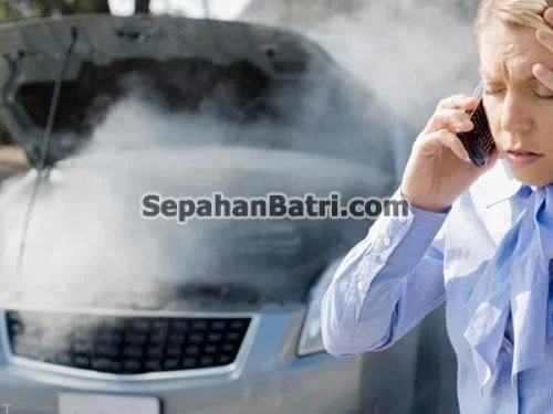 ترکیدن باتری چه علتی دارد
